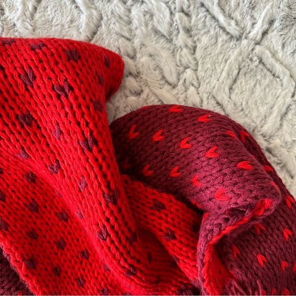 Old Navy Knitted Winter Scarf - Picture 4 of 7